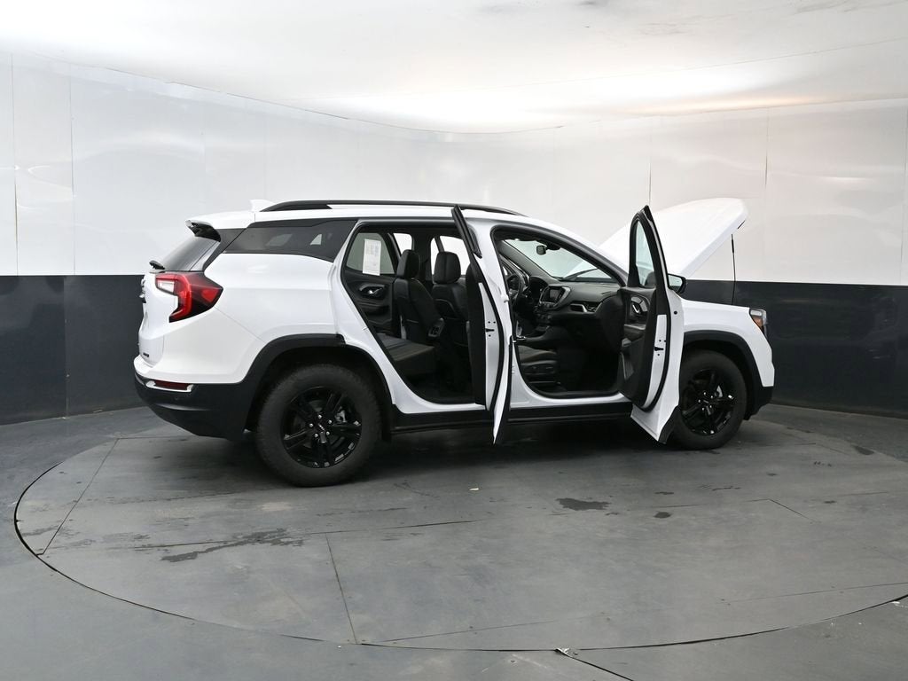 2023 GMC Terrain AT4