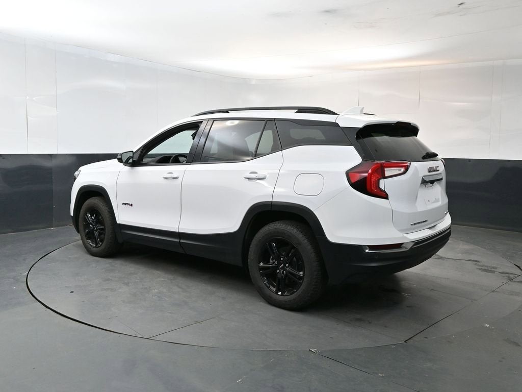 2023 GMC Terrain AT4