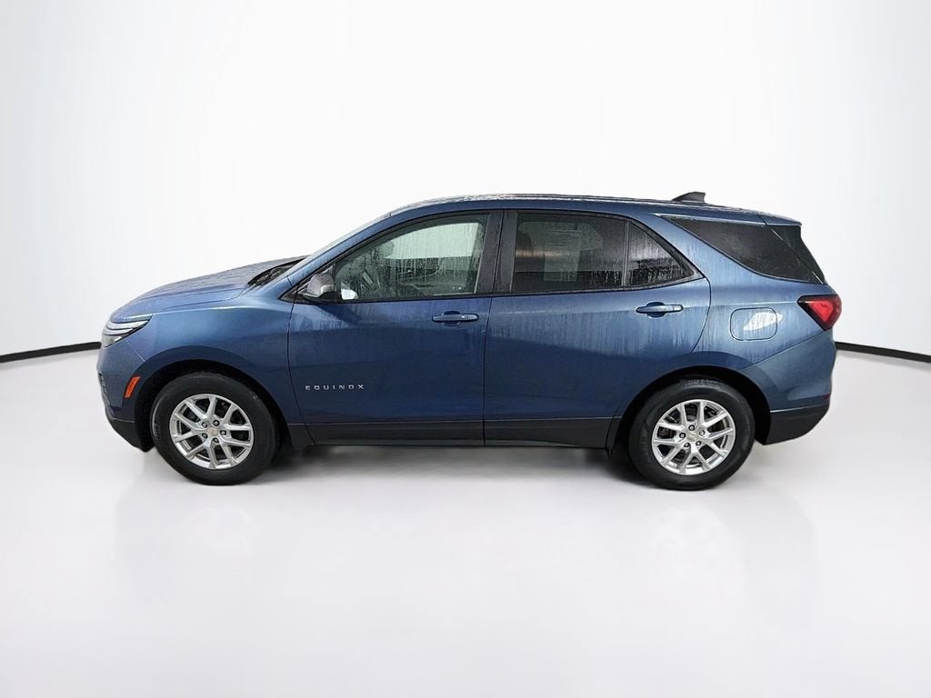2024 Chevrolet Equinox LS - Photo 8