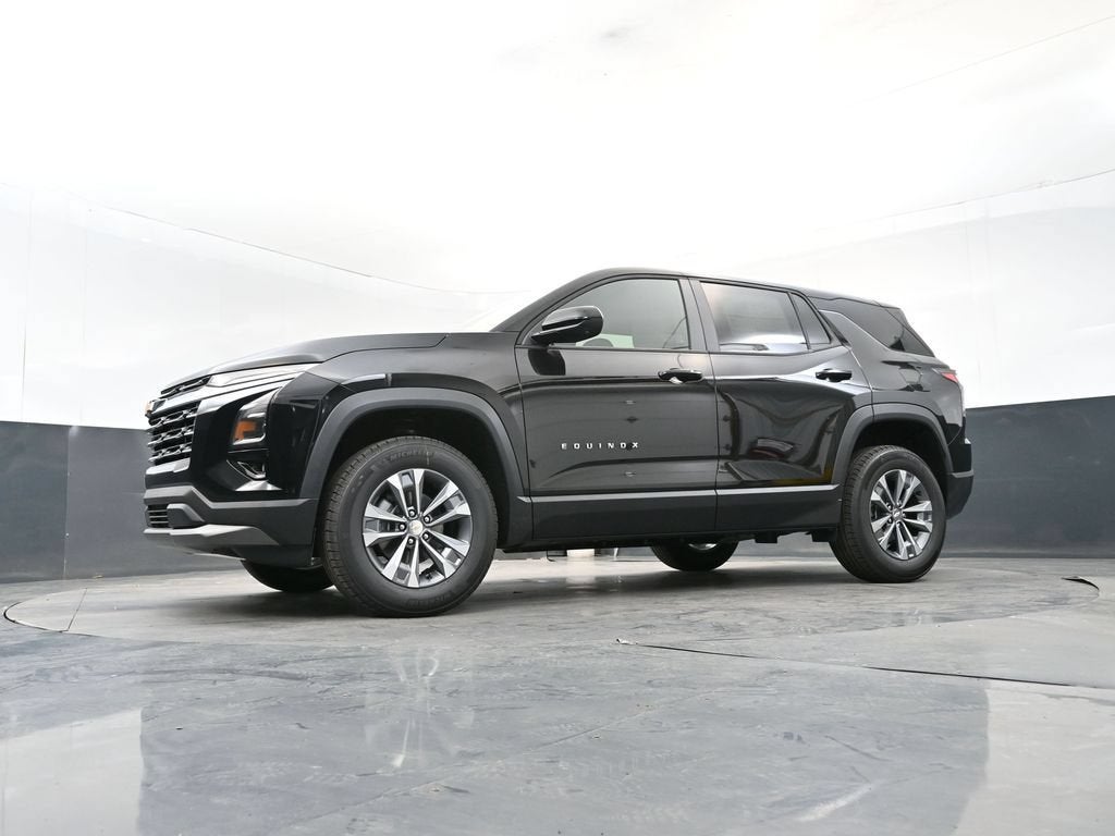 2026 Chevrolet Equinox LT - Photo 13