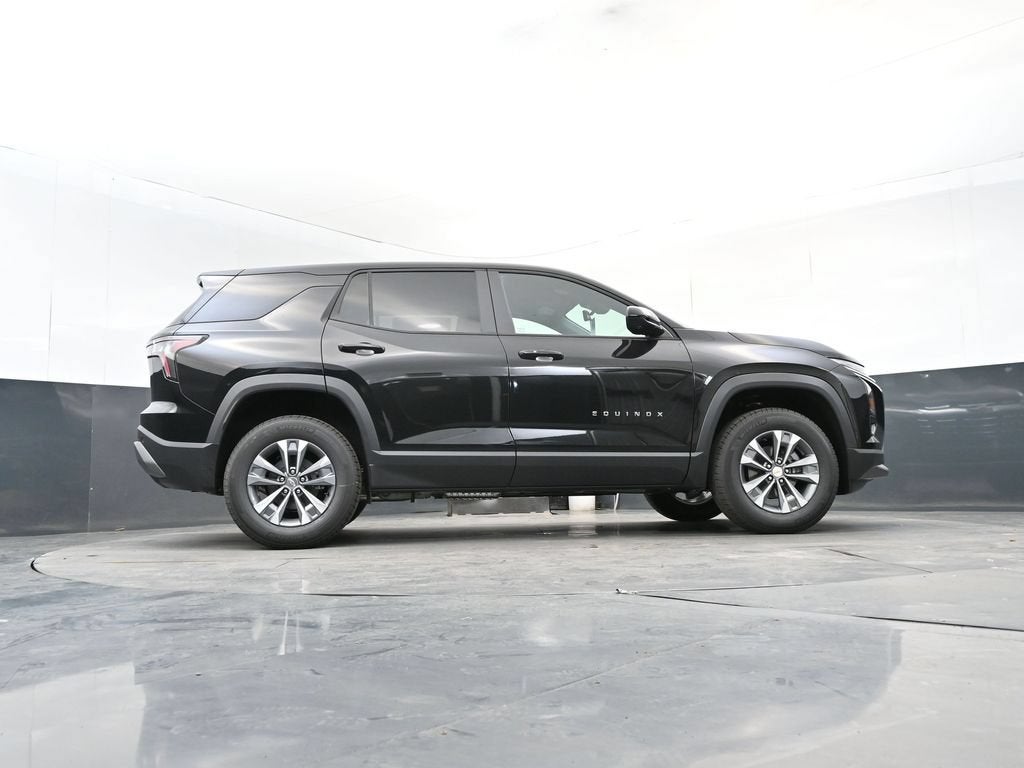 2026 Chevrolet Equinox LT - Photo 17