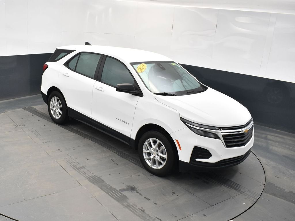 2023 Chevrolet Equinox LS