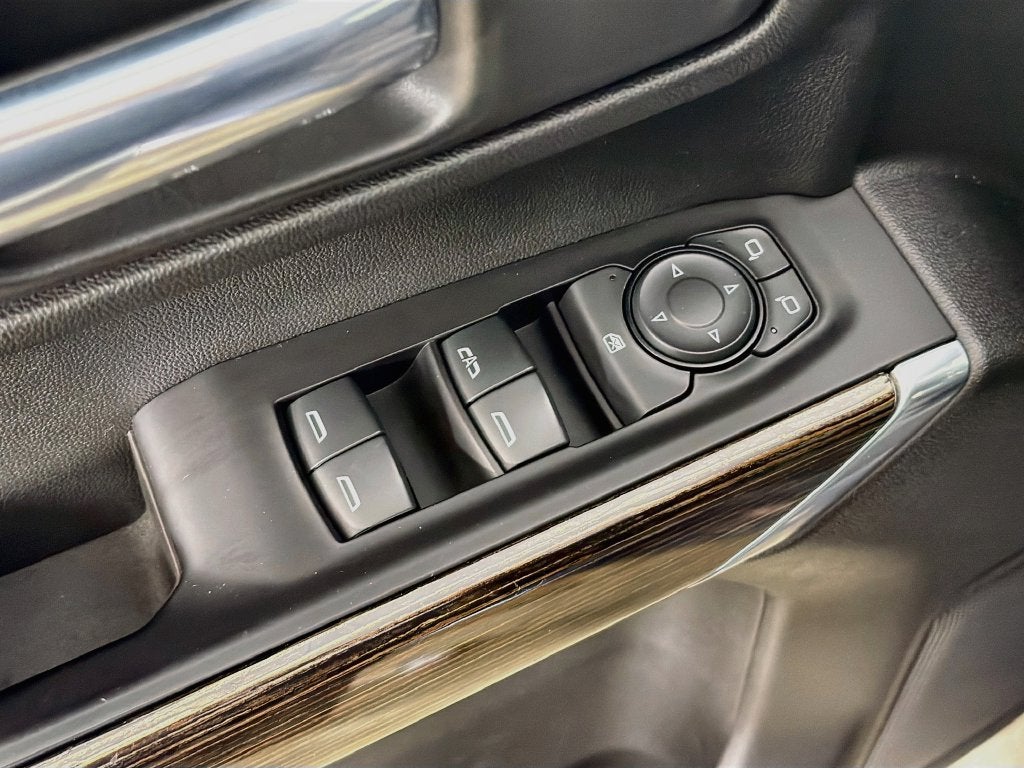 2020 GMC Sierra 1500 SLE