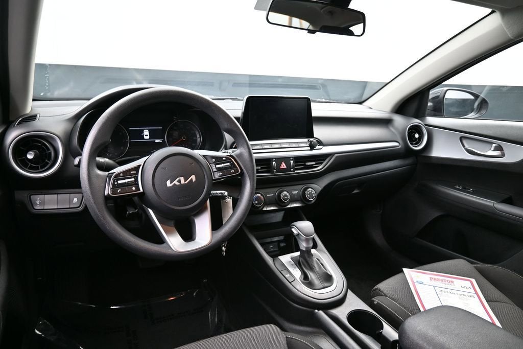 2023 Kia Forte LXS