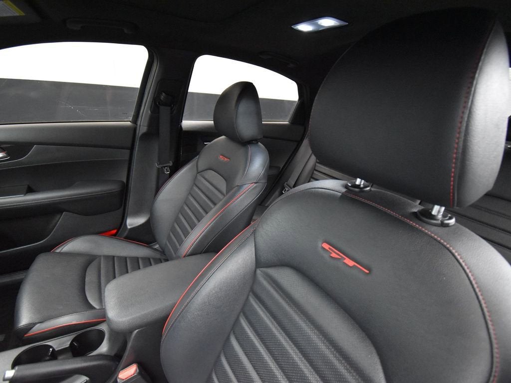 2023 Kia Forte GT Manual