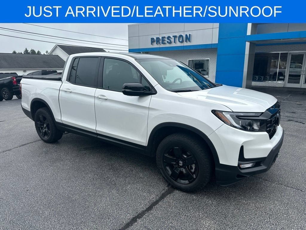 2026 Honda Ridgeline Black Edition Two-Tone