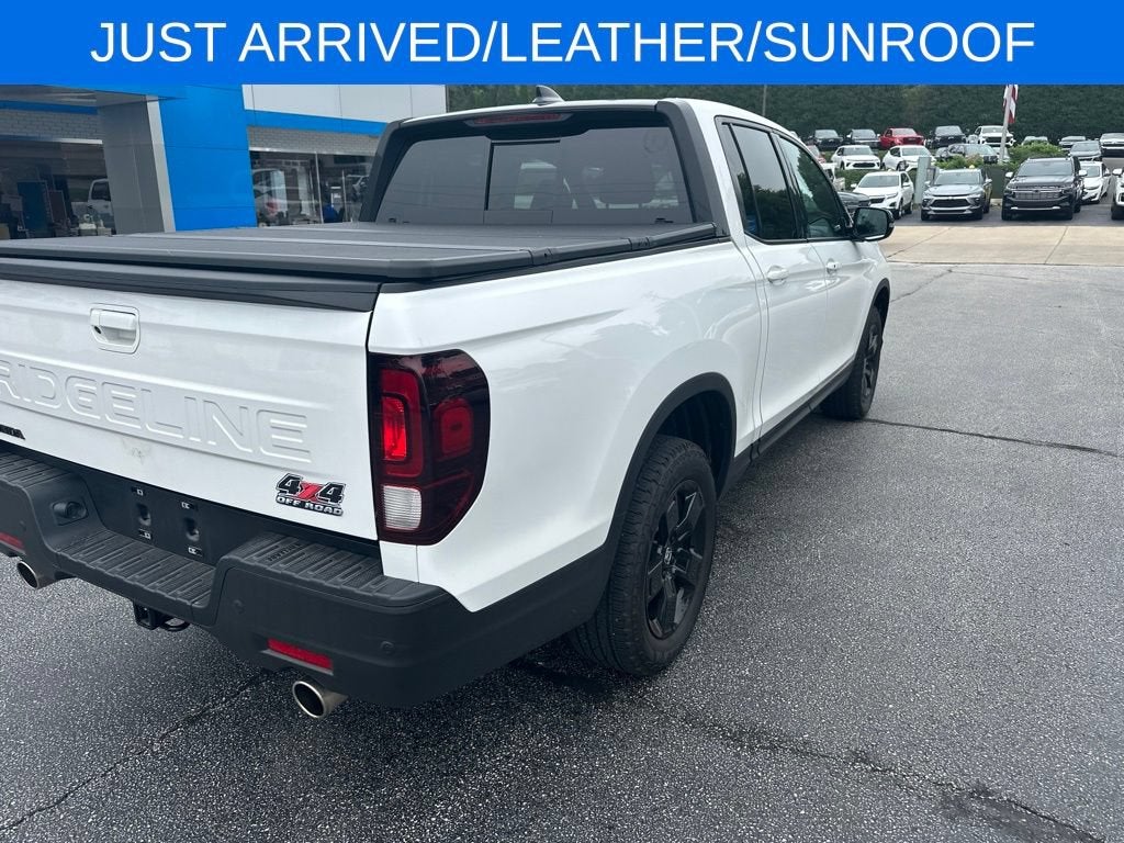 2026 Honda Ridgeline Black Edition Two-Tone
