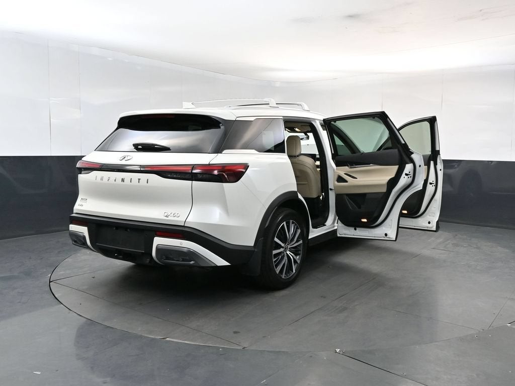 2025 INFINITI QX60 SENSORY AWD