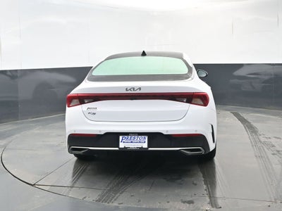 2022 Kia K5 EX