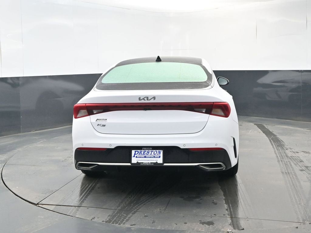 2022 Kia K5 EX