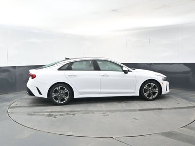 2022 Kia K5 EX