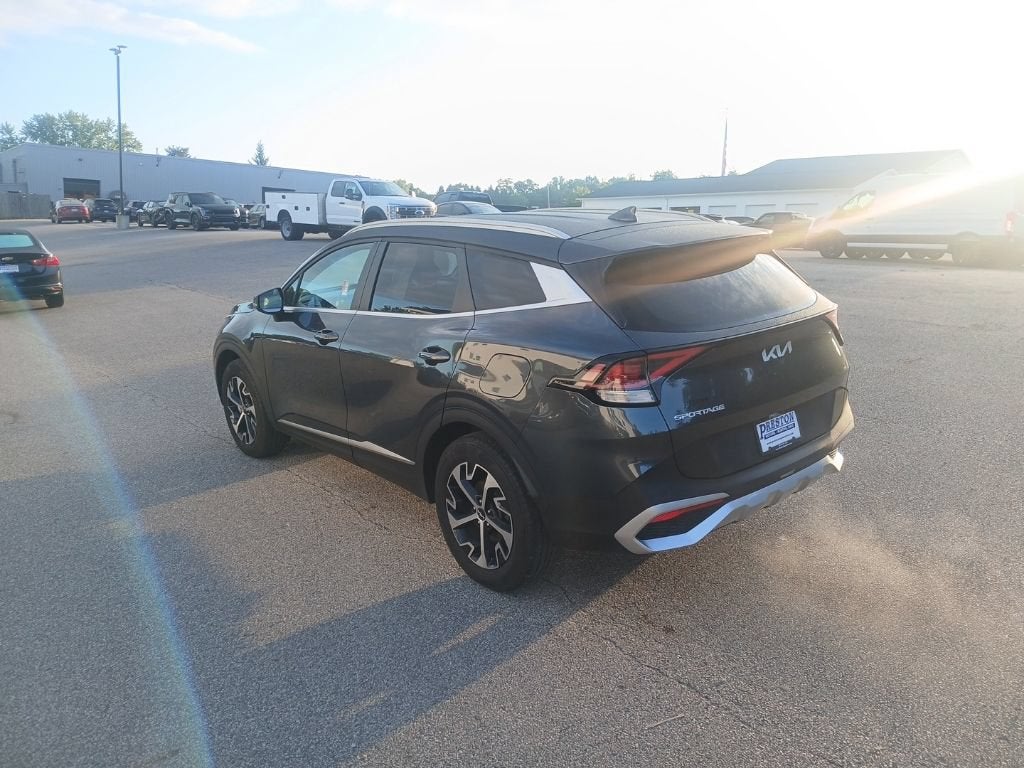 2024 Kia Sportage EX