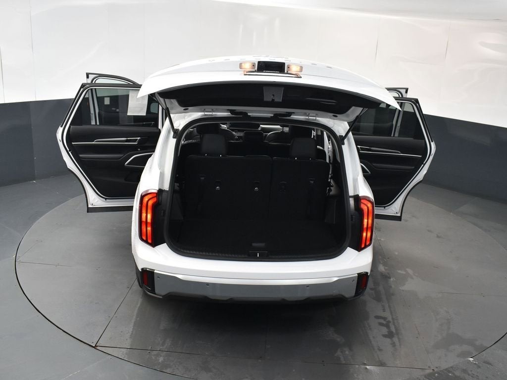 2023 Kia Telluride LX