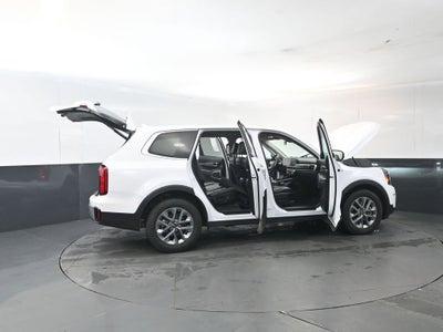 2023 Kia Telluride LX