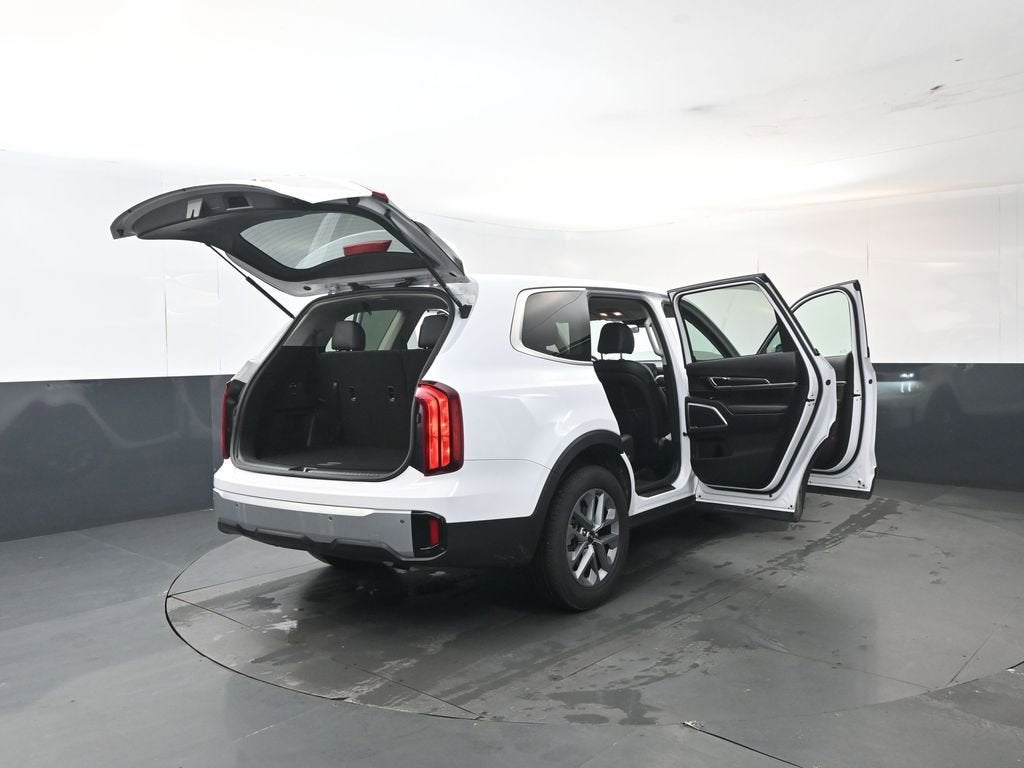 2023 Kia Telluride LX