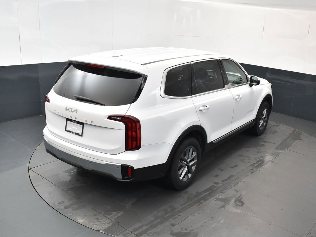 2023 Kia Telluride LX