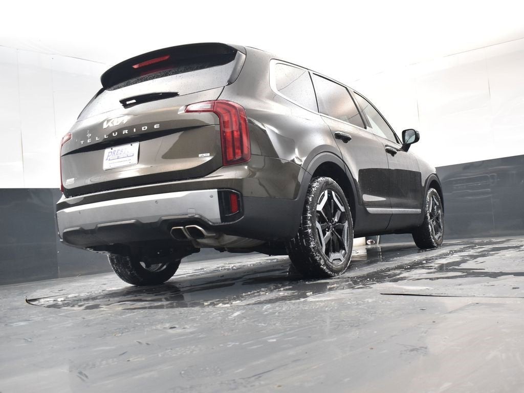 2023 Kia Telluride S