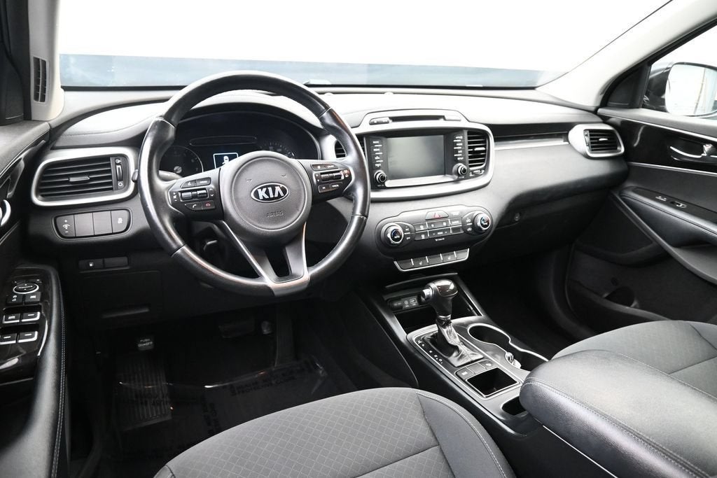 2017 Kia Sorento 2.4L LX