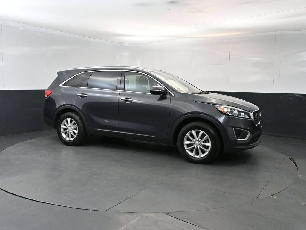 2017 Kia Sorento 2.4L LX
