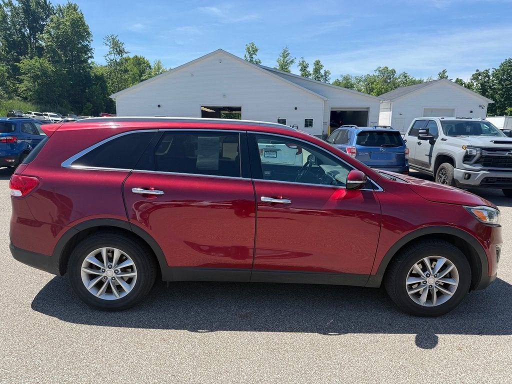 2016 Kia Sorento 2.4L LX