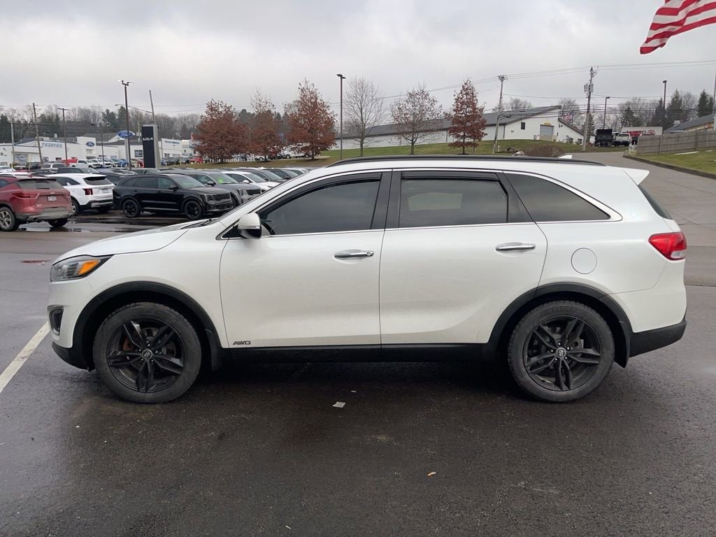 2016 Kia Sorento LX