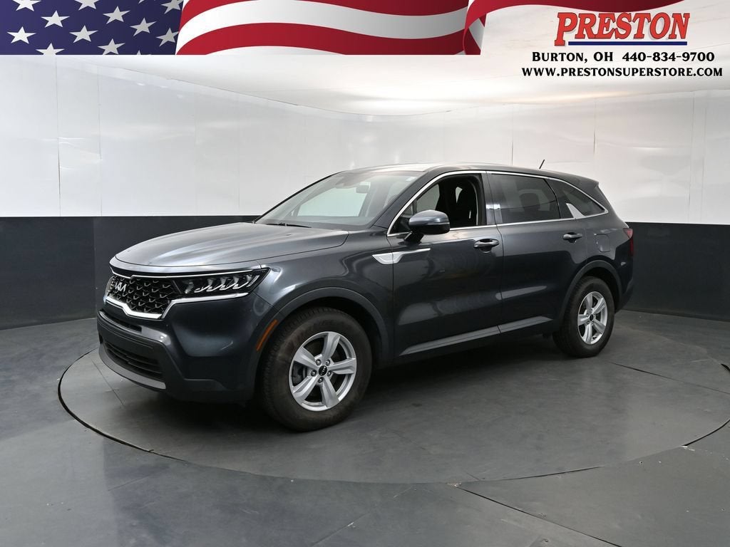 2022 Kia Sorento LX