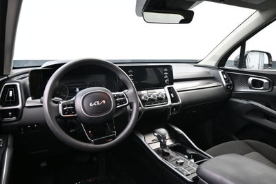 2022 Kia Sorento LX