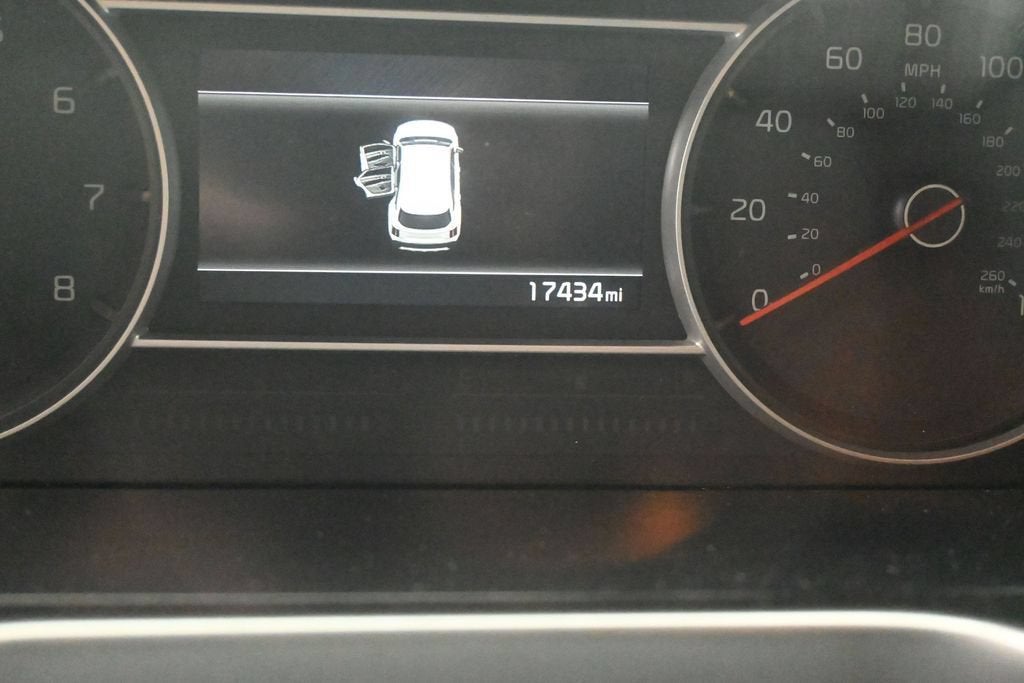 2022 Kia Sorento LX