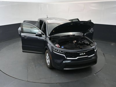2022 Kia Sorento LX