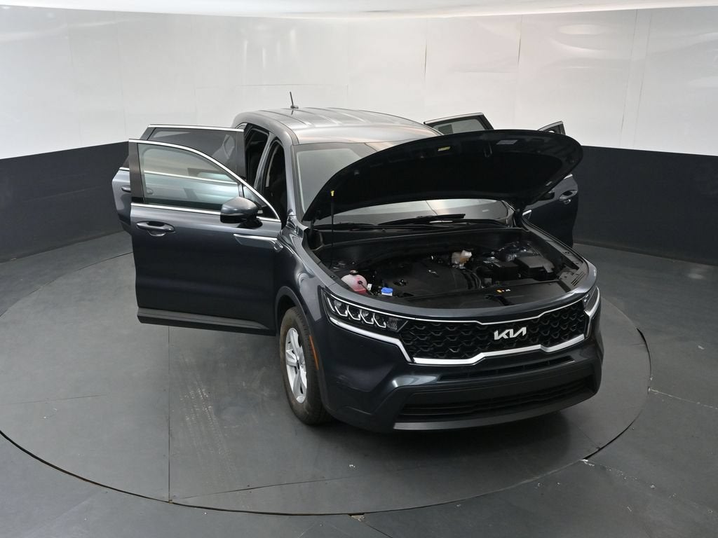 2022 Kia Sorento LX