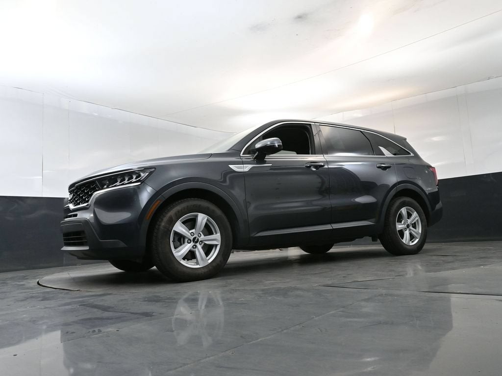 2022 Kia Sorento LX