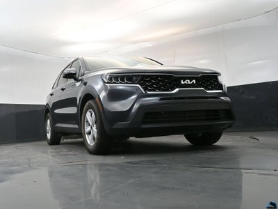 2022 Kia Sorento LX