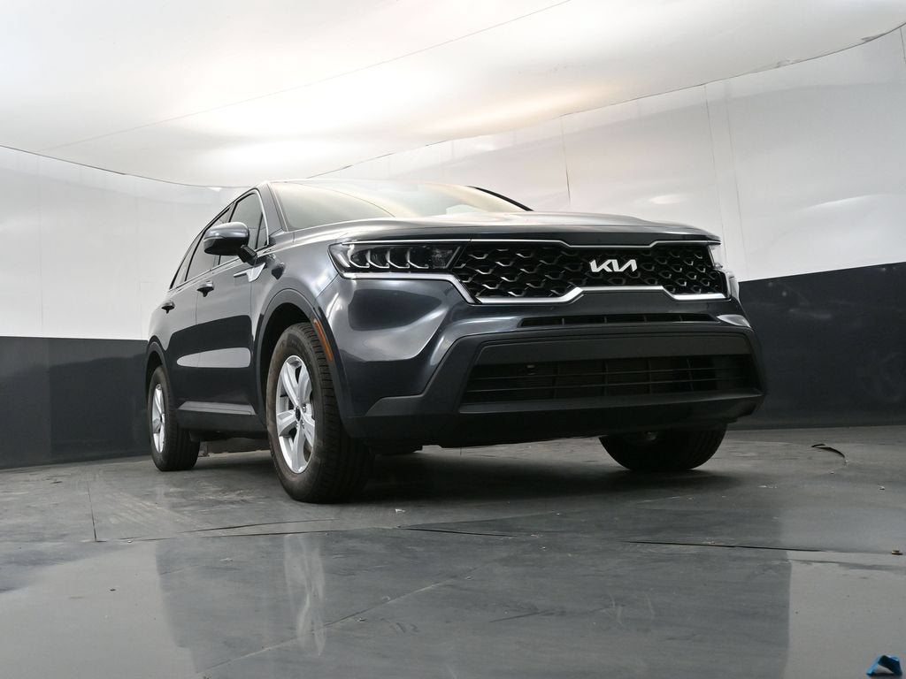 2022 Kia Sorento LX