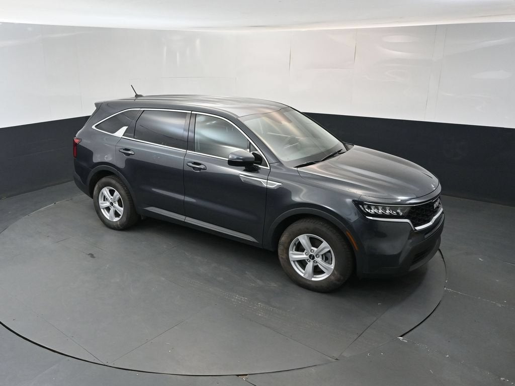 2022 Kia Sorento LX