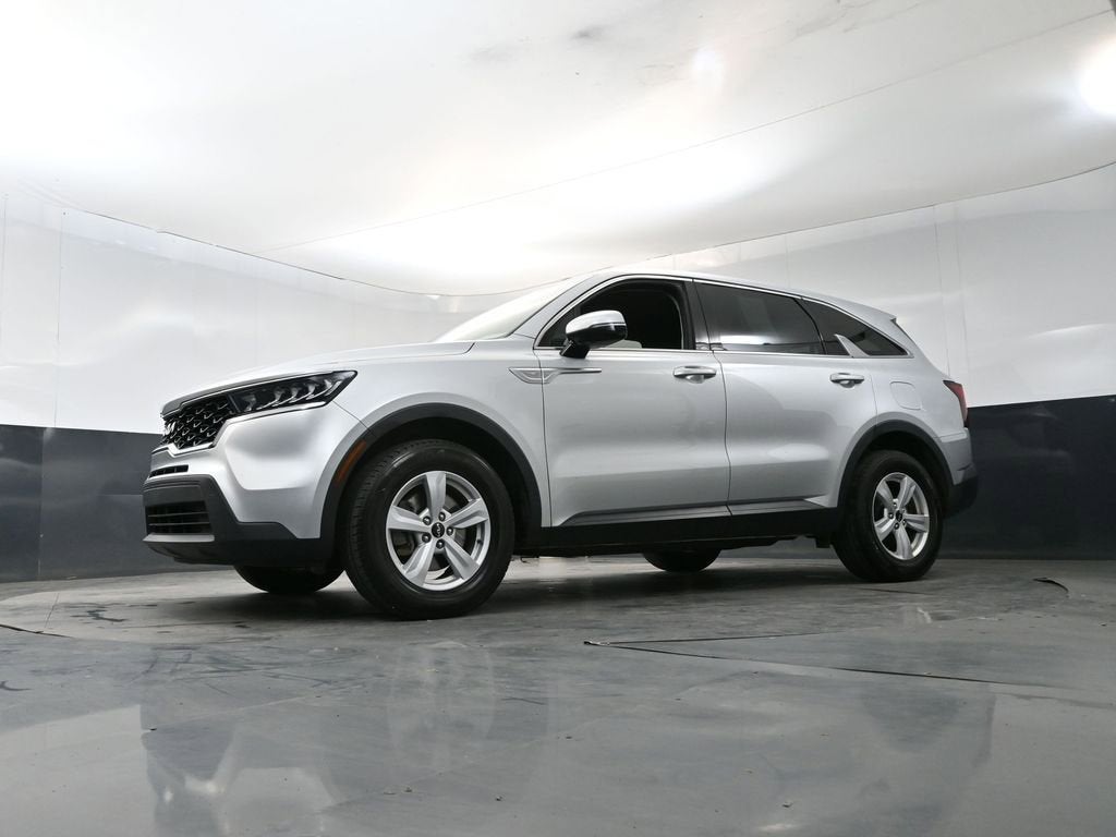 2022 Kia Sorento LX