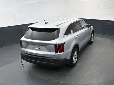 2022 Kia Sorento LX
