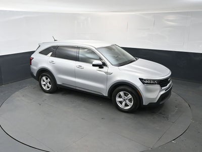 2022 Kia Sorento LX