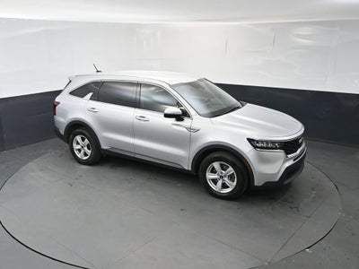 2022 Kia Sorento LX