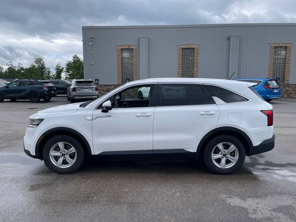 2023 Kia Sorento LX