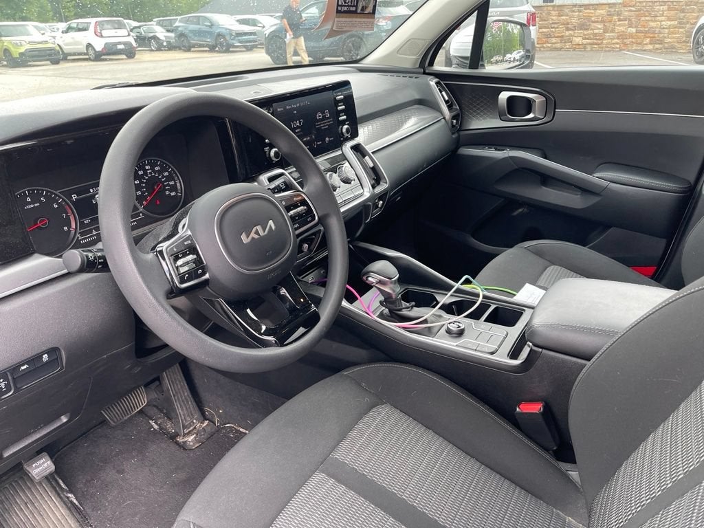 2023 Kia Sorento LX