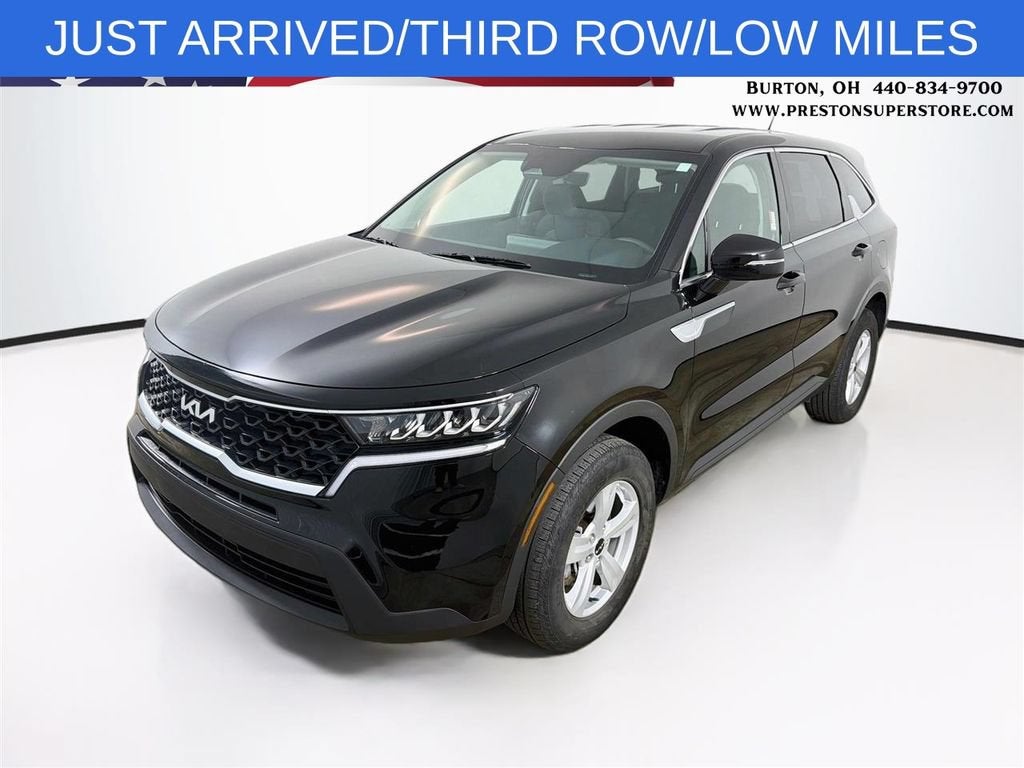 2023 Kia Sorento LX