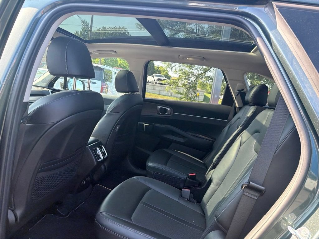 2022 Kia Sorento X-Line EX