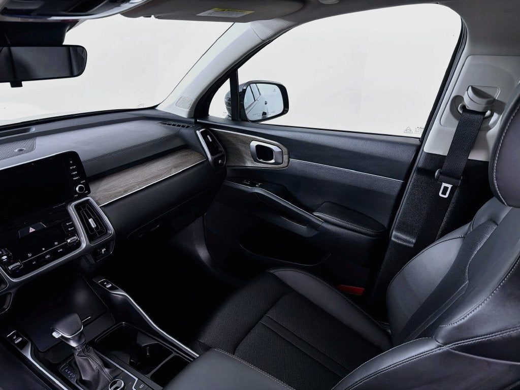 2023 Kia Sorento X-Line S
