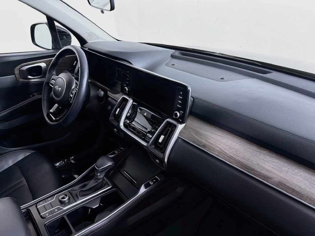 2023 Kia Sorento X-Line S