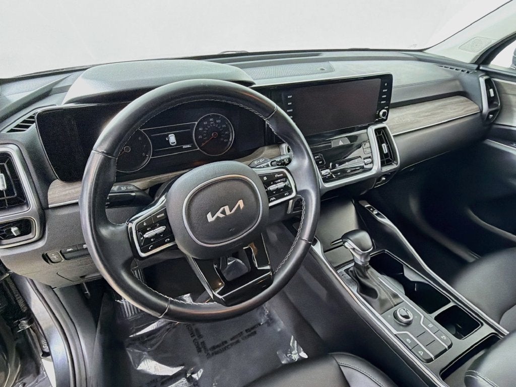 2023 Kia Sorento X-Line S