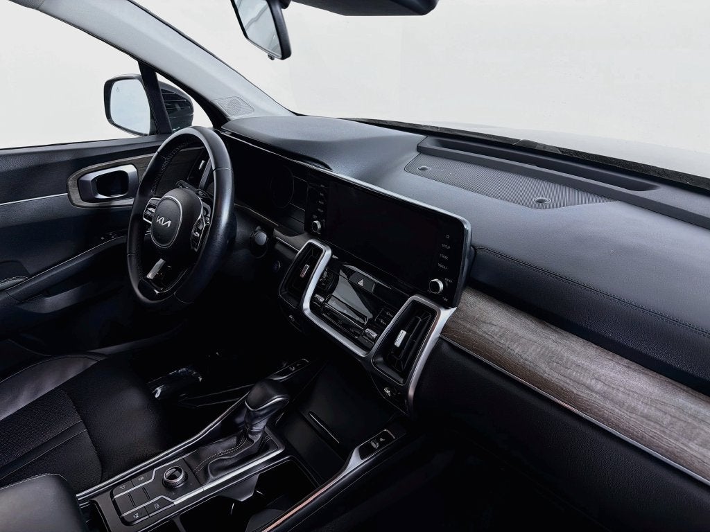 2023 Kia Sorento X-Line S