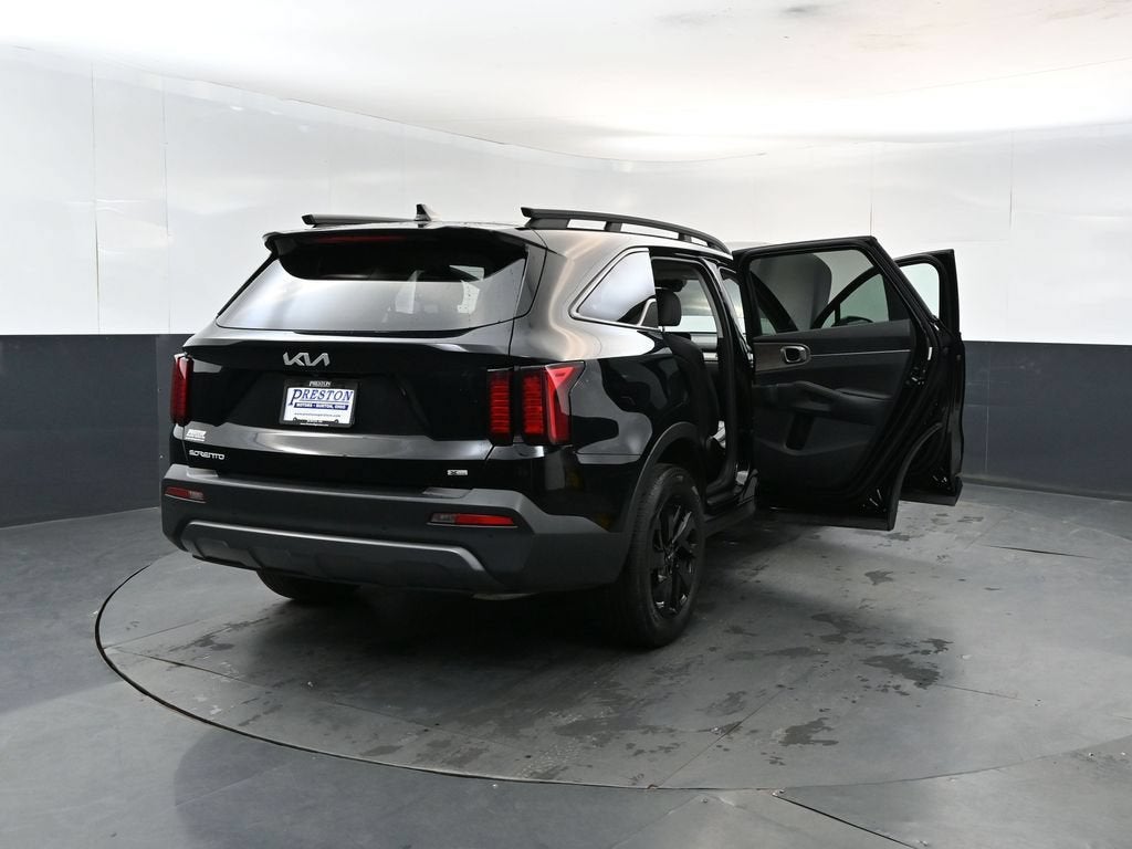 2023 Kia Sorento X-Line S