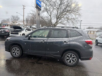 2023 Subaru Forester Premium