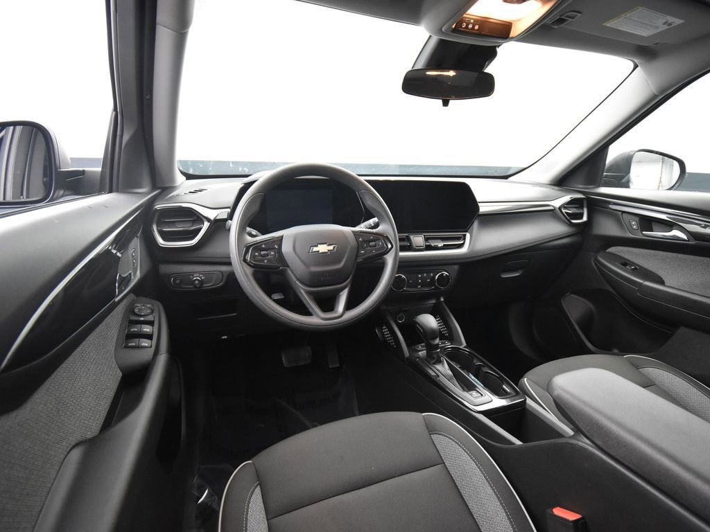 2025 Chevrolet Trailblazer LS