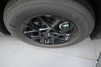 2025 Kia K5 LXS